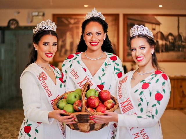 Sessão Fotográfica de Soberanas 23ª Festa Nacional da Maçã
