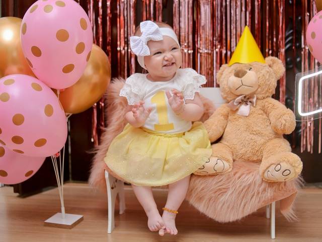 CRIANÇAS de Alicia 1 Ano