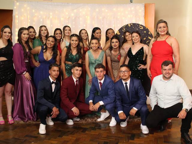 FORMATURAS de FORMATURA TERCEIRÃO E.E.B. ADOLFO JOSÉ MARTINS 2024