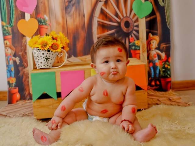 CRIANÇAS de MIGUEL 8 MESES