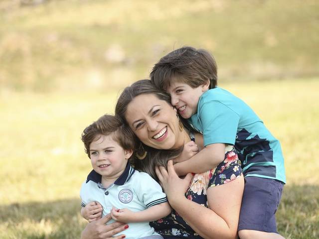 CRIANÇAS de Vitor 2 Anos