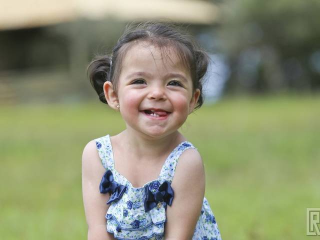 CRIANÇAS de Manuela