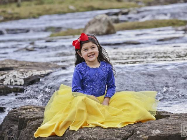 CRIANÇAS de Anna Luiza