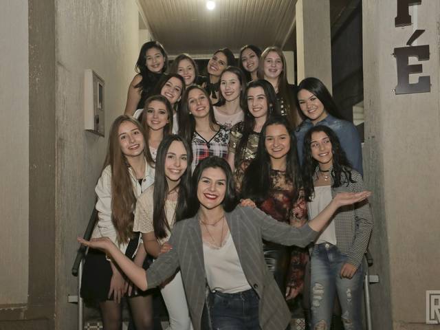 FESTAS de Chá Debutantes Clube Astréa