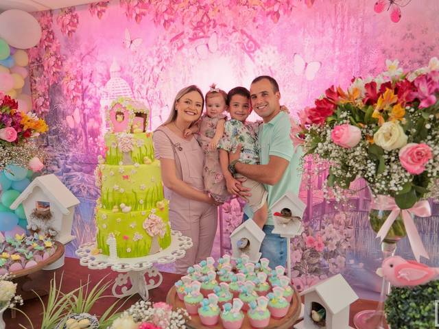 ANIVERSÁRIOS de Maria Antônia 1 ano