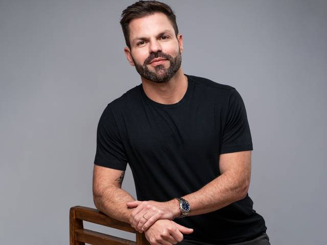 Retrato Corporativo de Dr. Pablo