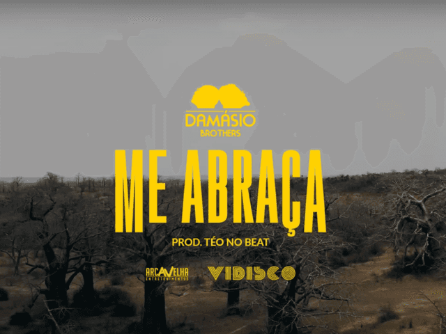 Videoclipes de  Me abraça -  Damásio Brothers