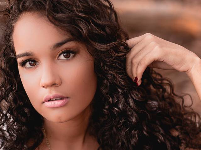 Ensaios de Ellen Menezes