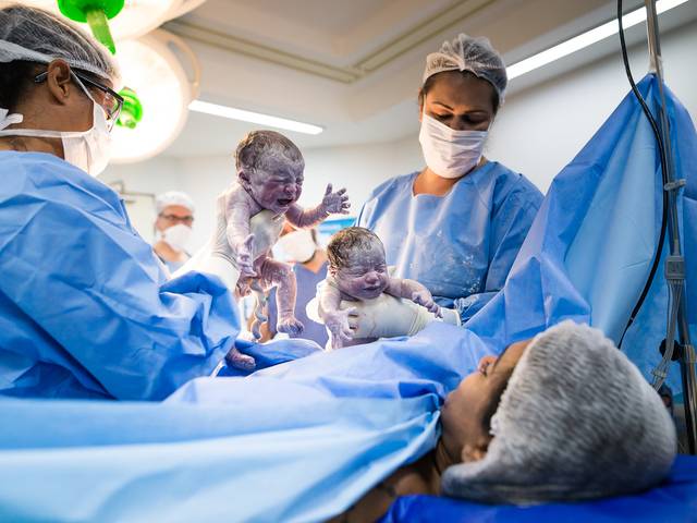 Nascimentos de Bem - vindas, Helena e Luíza 