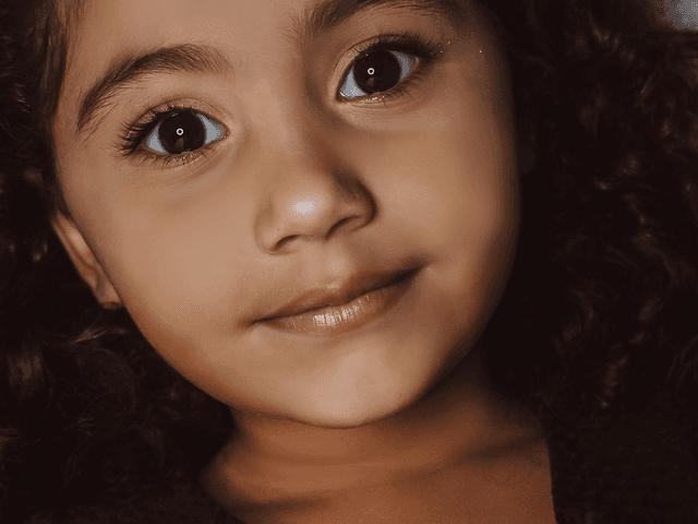 RETRATOS FEMININOS de LORENA 