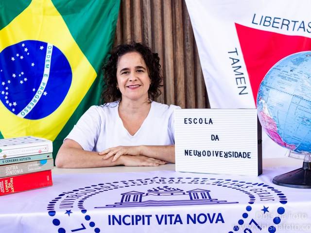 Comemorações de Programa de Atenção Interdisciplinar ao Autismo (Praia) - UFMG