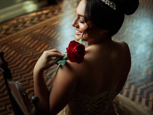 ENSAIOS de  CASARÃO FRÓS DA MOTA - MARINA  ENSAIO 15 ANOS