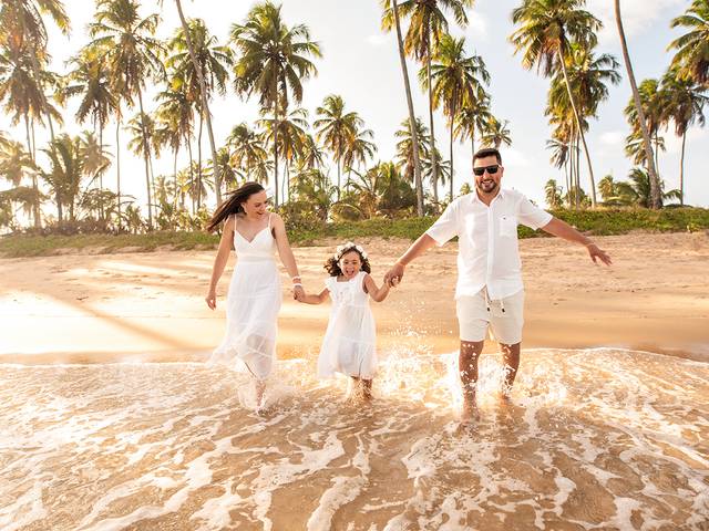 Ensaio em familia de Família em Praia de Maceió