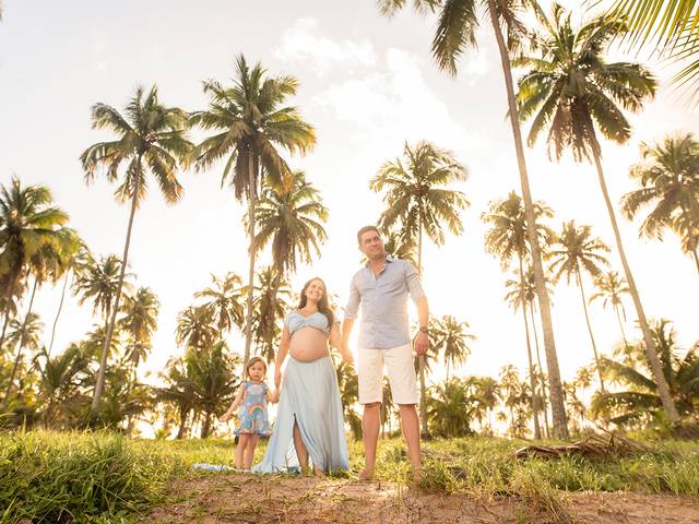 Gestante de Sessão de fotos  com gestante em praia de ipioca