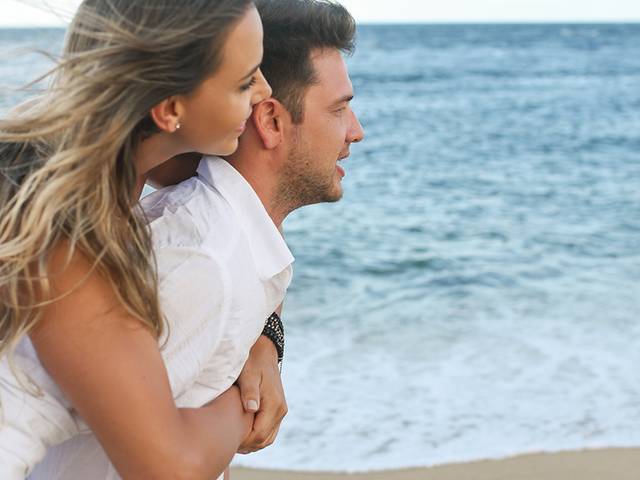 Ensaio Casal de Bruna e Lucas em praia do Gunga (Gaúchos)