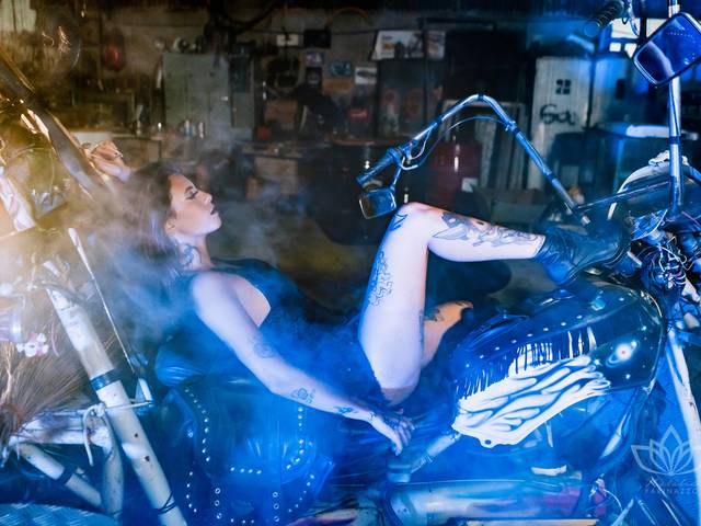 Feminino/Niver/Teen de Ensaio Externo Feminino Yanca Lira