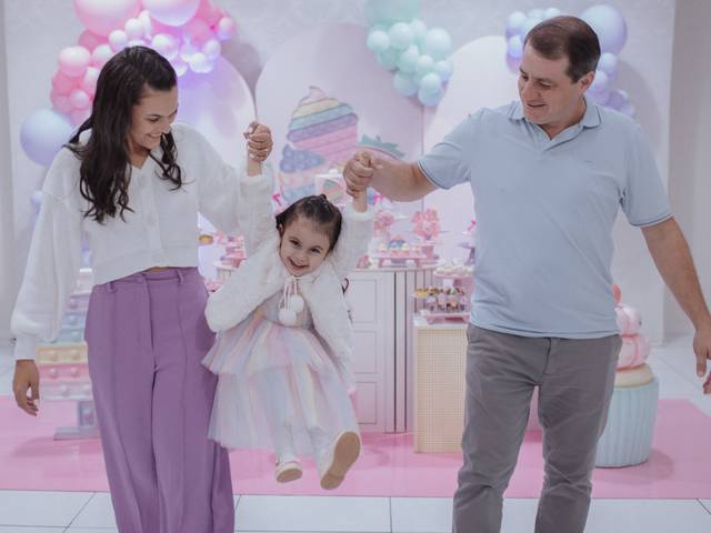 Aniversário Infantil de Laura - 4 anos