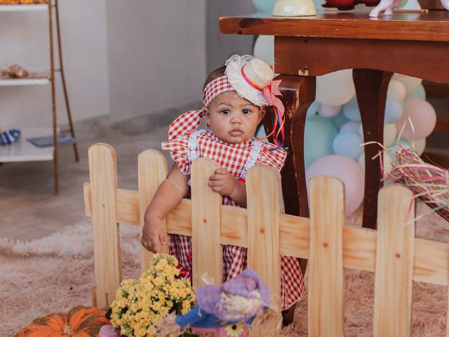 Aniversário Infantil de Maya - 1 ano