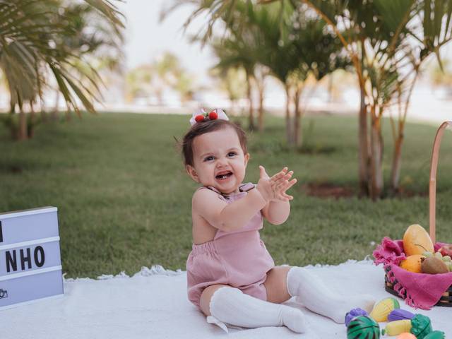 Smash the Cake de Lívia - 1 ano 