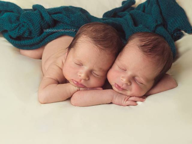 Newborn de  Ensaio Newborn dos Gêmeos Pedro&Davi