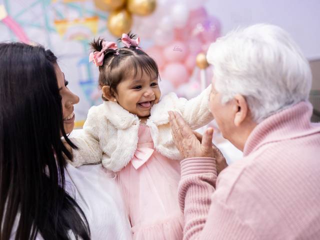 Aniversário Infantil de Clara - 1 ano