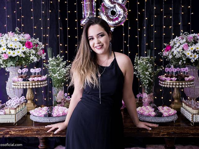 Aniversário de Vitória - 18 anos