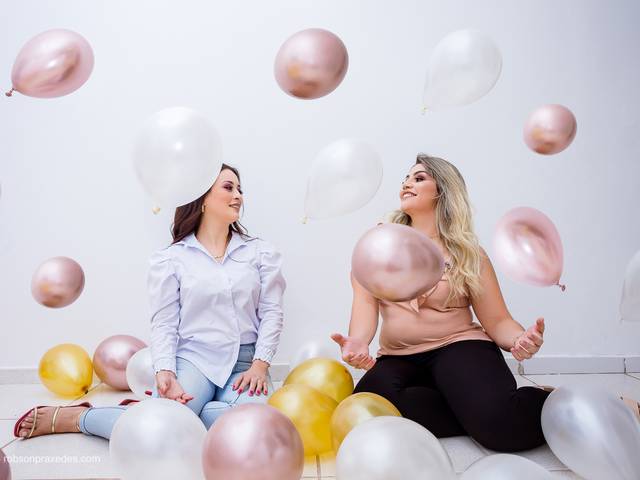 Perfil Profissional de Hellen e Marcela