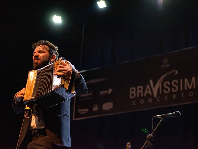 Eventos de Espetáculo Bravíssimo - Acordeonista João Pedro Teixeira