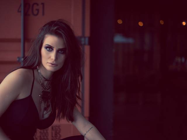 Sessão Fotográfica de Paola Maino por Marlom de Sousa