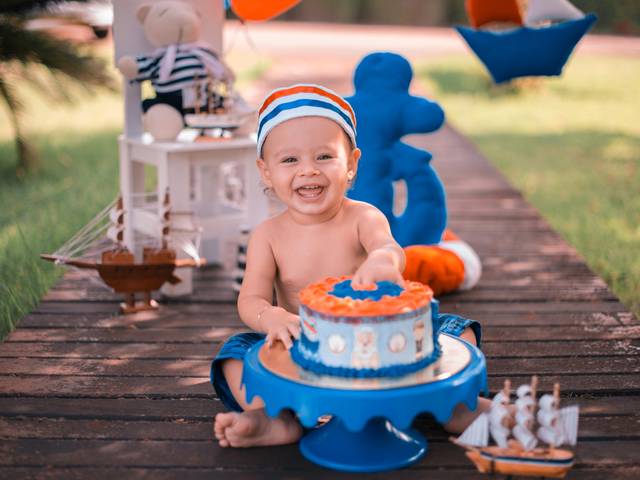 Infantil de Smash the Cake Miguel