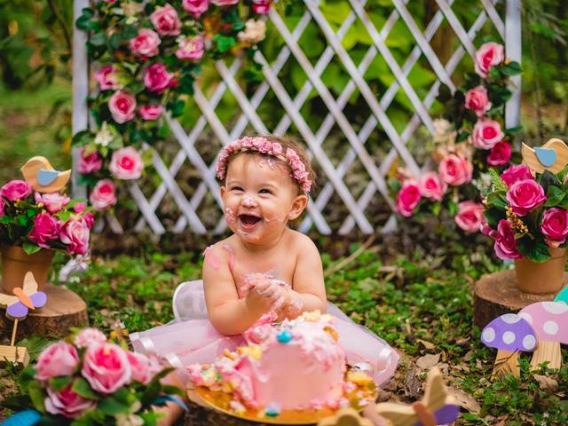 Infantil de Smash the Cake Laís