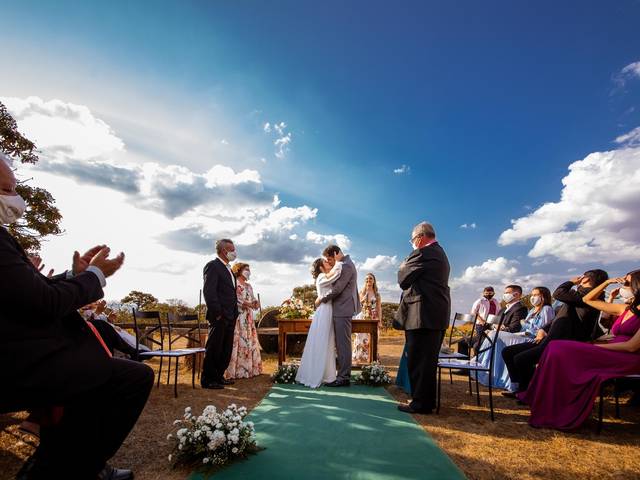 Casamento de Larissa + Tomaz