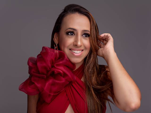 Ensaios Femininos de Paula