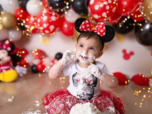 Smash the cake de Angelina - tema Minnie