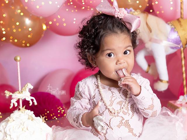 Smash the cake de Heloisa - tema carrossel