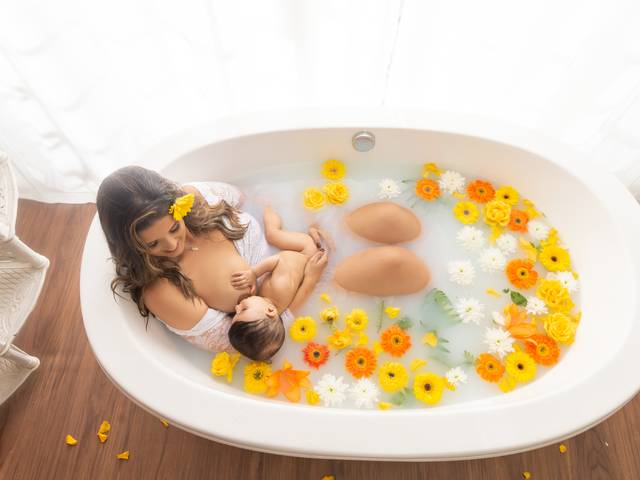 Mamãe e Eu de Roseane e Arthur - Mamãe e Eu - Milk Bath