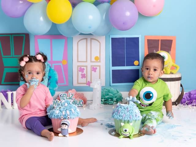 Smash the cake de Smash the cake Sophia e Gabriel - Monstros SA