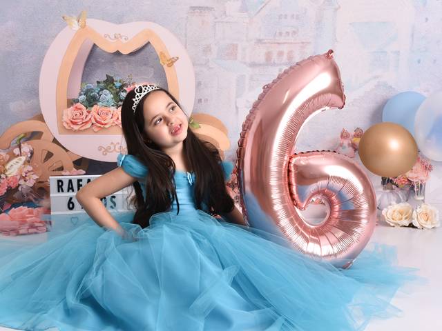 Infantil e Família de Rafaela 6 anos - Cinderela