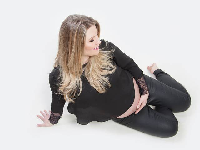 Gestante de Juliana esperando Guilherme