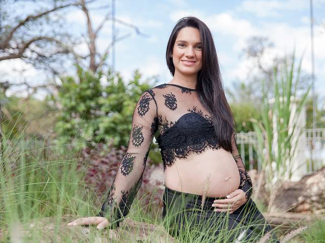 Gestante de Marcela esperando Gabriel