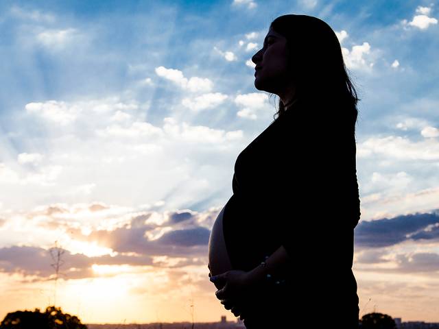 Gestante de Cleice esperando Flora