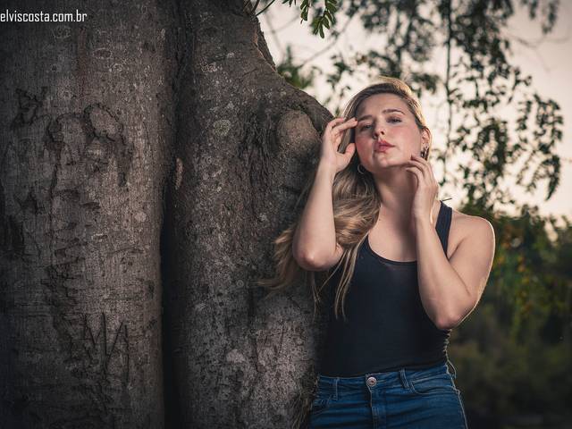 Retrato Feminino de Fernanda Lavorini