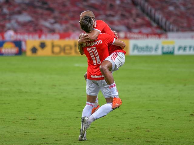 Futebol de Internacional-RS  x  Botafogo-RJ Brasileirão 2020 série A