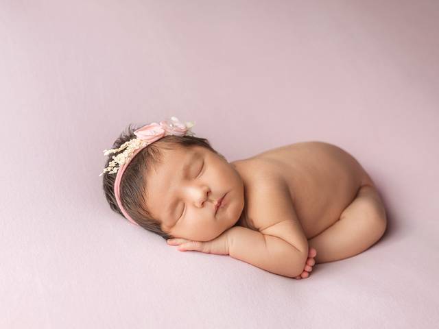 NEWBORN de NEWBORN MARIA ISABEL