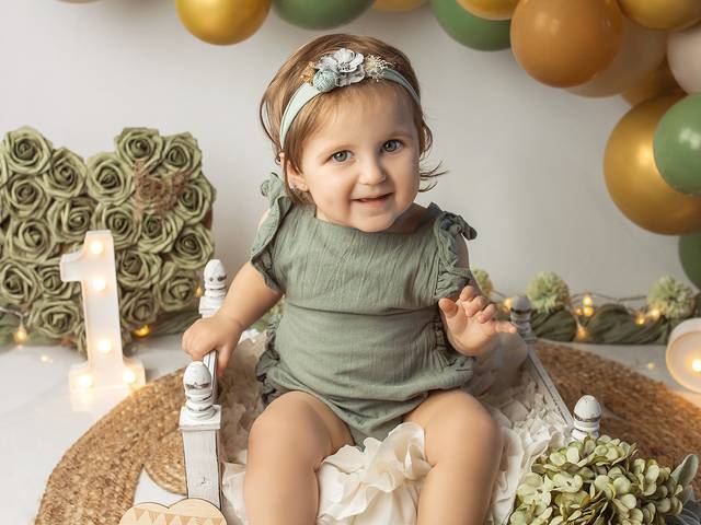 SMASH THE CAKE de Luna