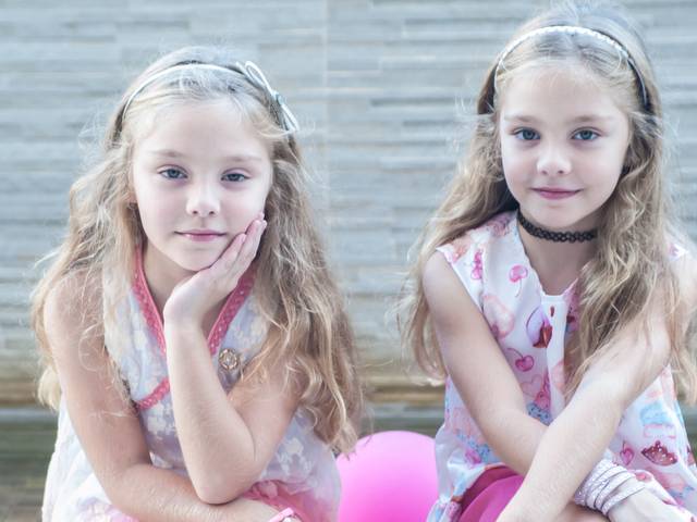 Infantil de Laura e Isabela - Festa Teen