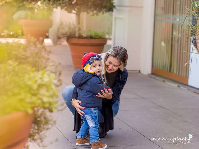 Infantil de José e sua mamãe Débora
