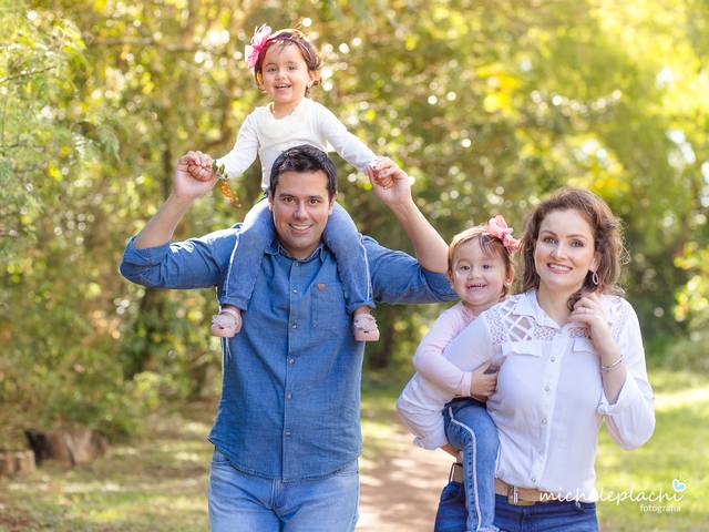 Família de Nicole e Thaís [Pais Maite e Felipe]