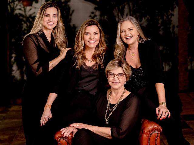 Conceitual de Ensaio de celebração 45 anos Inês Noivas