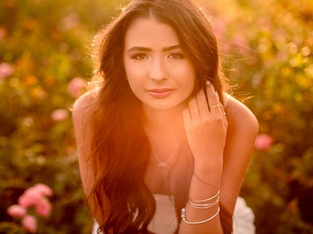 Aniversários de Sessão de Fotos de Quinze Anos de Isabela 